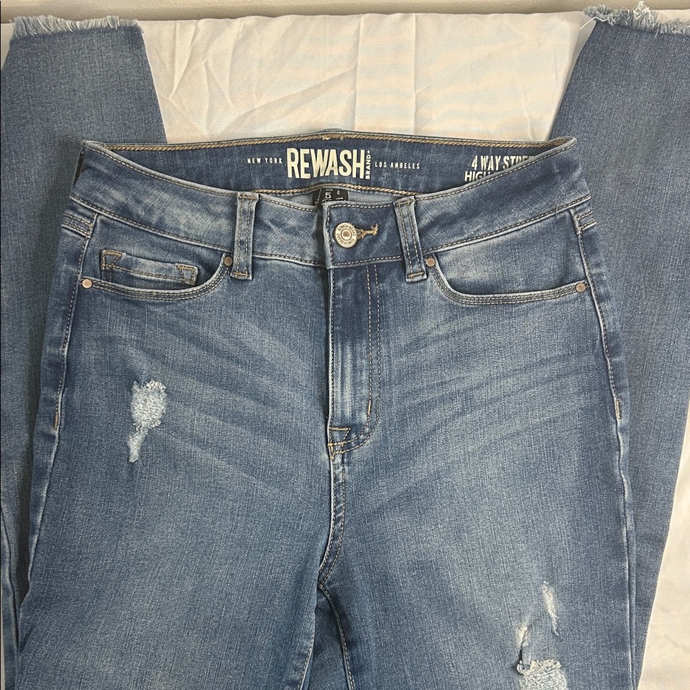 Rewash Women's Light Blue High Rise Jeans